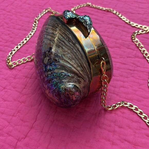 Mother of pearl Shell mini purse - Picture 4 of 11